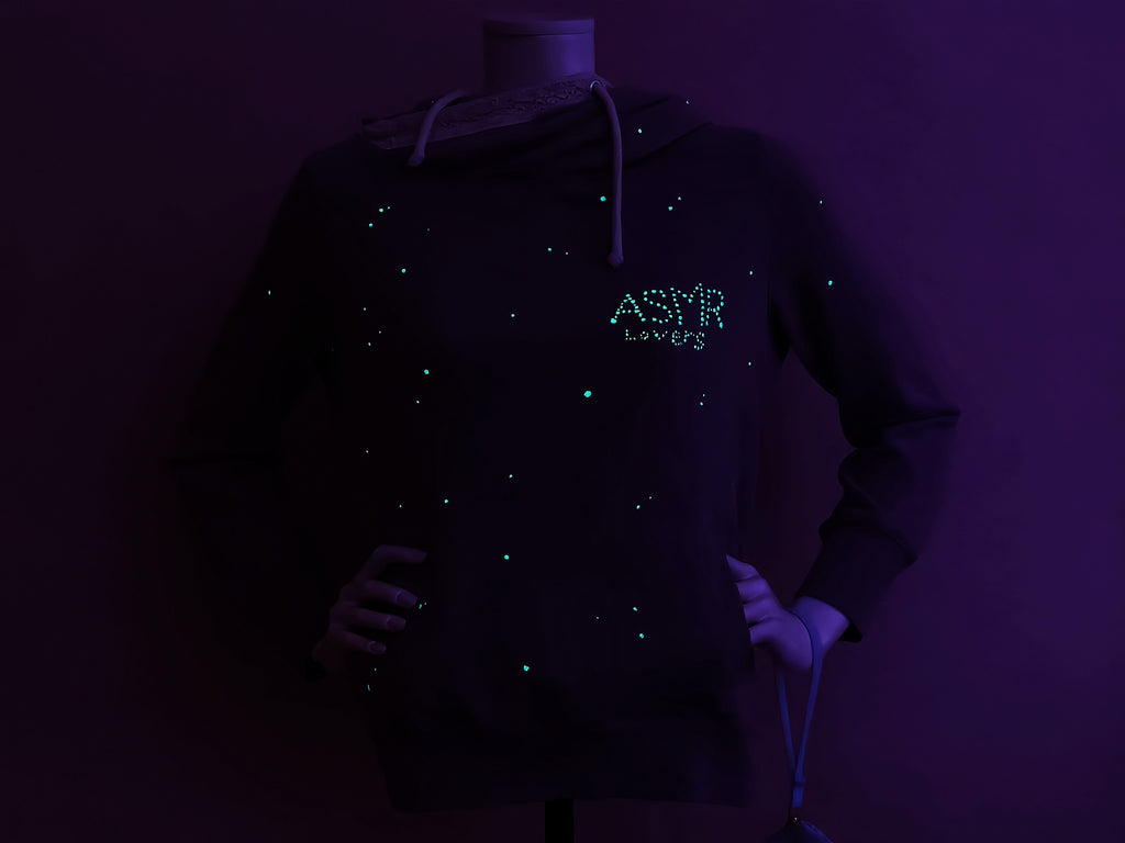 Upcycled Cotton Hoodie - Glowing in the Dark 🌟 With Keychain